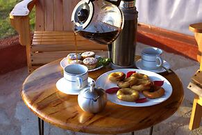 Endeem Mara Resort