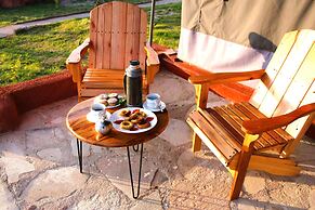 Endeem Mara Resort