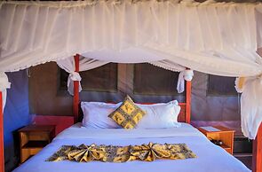 Endeem Mara Resort