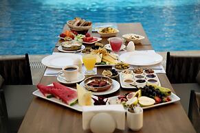 FIVE DIAMONDS HOTEL