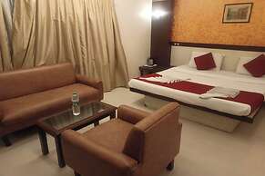 Golden Residency