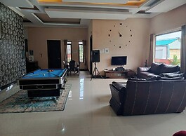 F_One Village