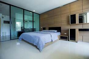 Number 4 Phuket