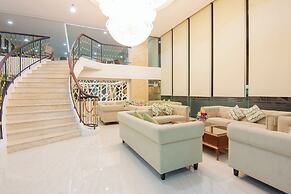 Golden Jomtien Beach Hotel