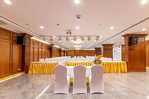 Golden Jomtien Beach Hotel