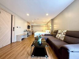 Golden Jomtien Beach Hotel