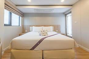 Golden Jomtien Beach Hotel