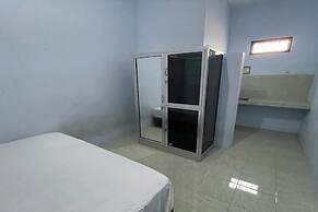 Hotel O Kost Btnompo Near SDI Bontosallang