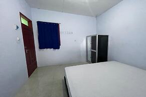Hotel O Kost Btnompo Near SDI Bontosallang