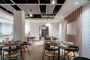 Hotel Le Roi Express Karol Bagh
