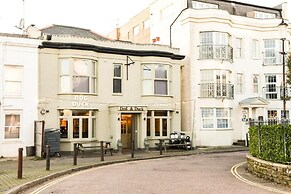 Beautiful 5 Bedroom Regency House / Pets Welcome