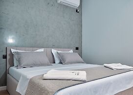 Montflux Hotel