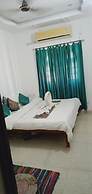 Goroomgo Blue Eye Hostel Jaisalmer