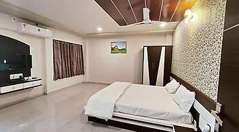 Hotel Tulsi Inn