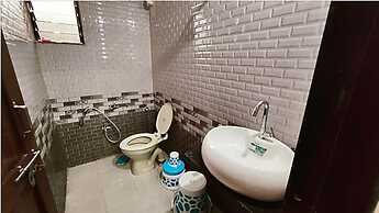 Hotel Tulsi Inn
