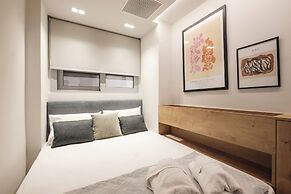 Exceptional Acropolis Suite by Cloudkeys
