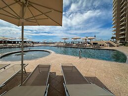3BR Ground Floor Condo With Direct Pool Access