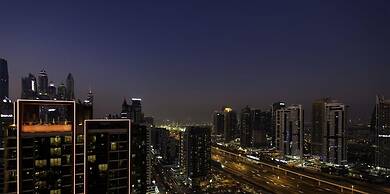 LUX The JW Marina Suite 2