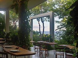 Cocolia Hotel
