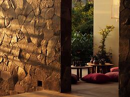 Cocolia Hotel