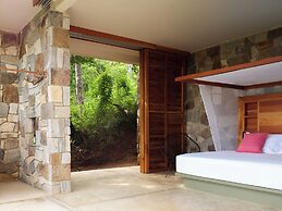 Cocolia Hotel
