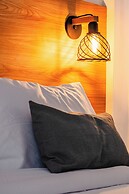 Central Suites by H&R