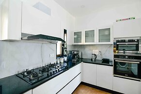 Luxury 4bhk Pool Villa - Sunset View