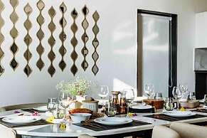 Luxury 4bhk Pool Villa - Sunset View