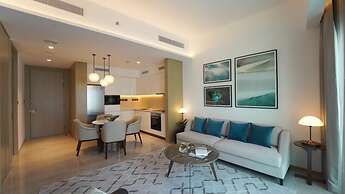 High Floor Stylish 1BR Address Harbour