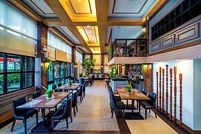 The Isabelle Hotel