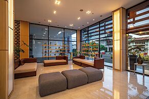 The Isabelle Hotel