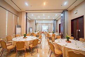 The Isabelle Hotel
