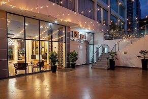 The Isabelle Hotel