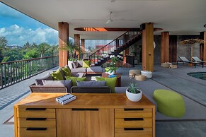 Akashi Residence