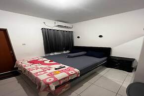 Hotel O Flamboyan Harapan Indah