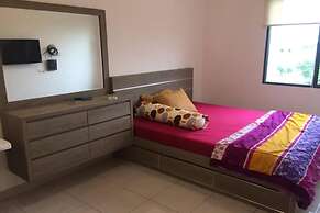 Hotel O Flamboyan Harapan Indah