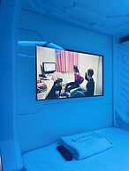 Jianpuke Space Capsule Backpacker Hostel