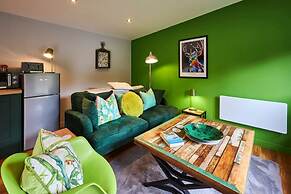 Host Stay Forest Green Lodge