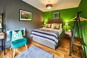 Host Stay Forest Green Lodge