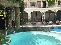 Quinta Maya Hotel