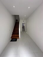 Owls Hostel Ribeiro