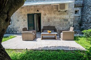 Hotel and Restaurant CONTE