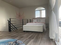 Las Mariposas Mini Suites