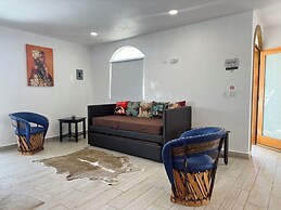 Las Mariposas Mini Suites