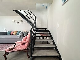 Las Mariposas Mini Suites