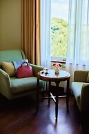 Grand Empire Hotel