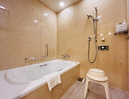 Grand Empire Hotel