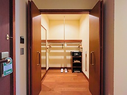 Grand Empire Hotel
