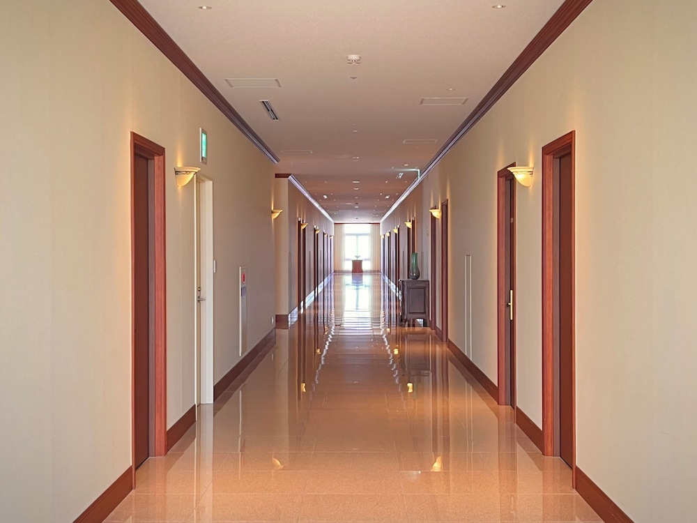 Grand Empire Hotel