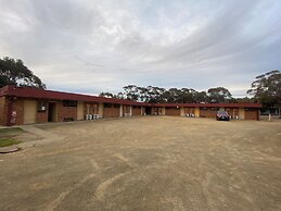 Hawker Hotel Motel